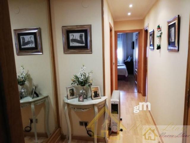 For sale of apartment in Lugo