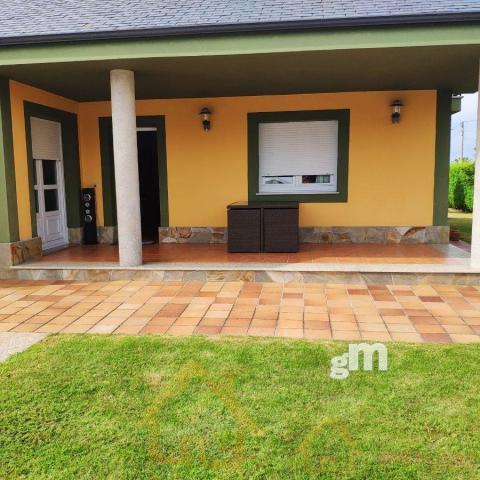 For sale of chalet in Barreiros