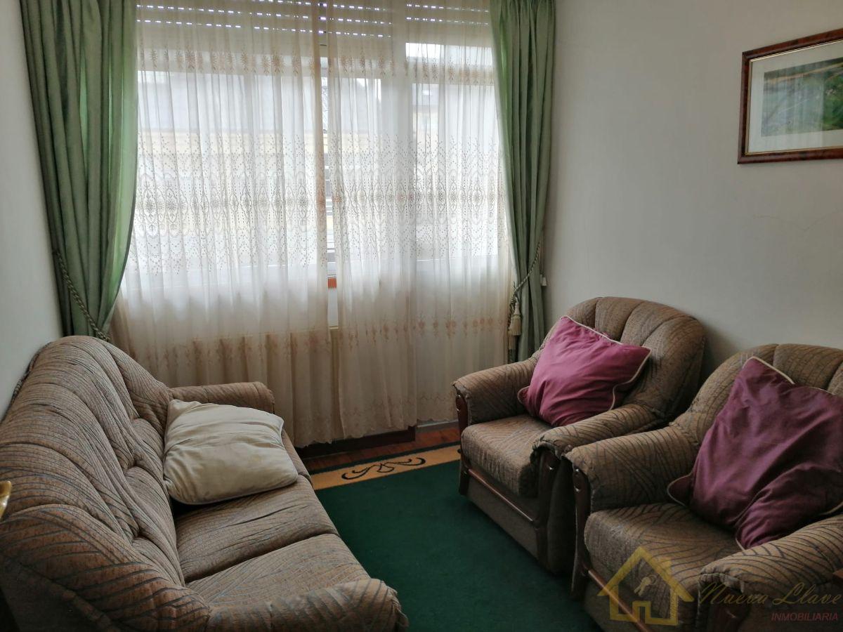 For sale of flat in Lugo