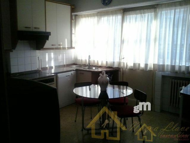 For sale of flat in Lugo