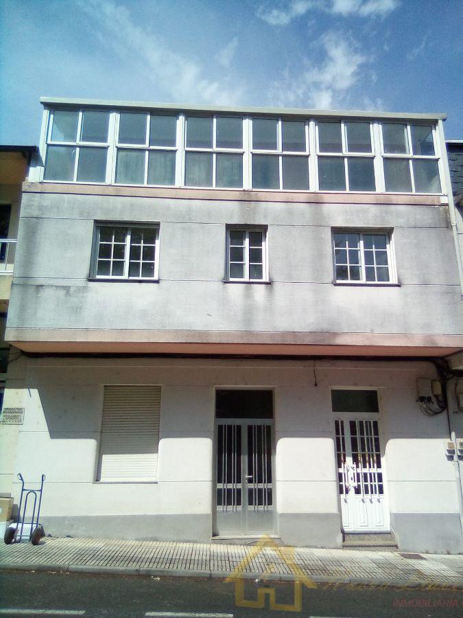 For sale of house in Friol