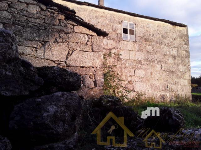 For sale of house in Lugo