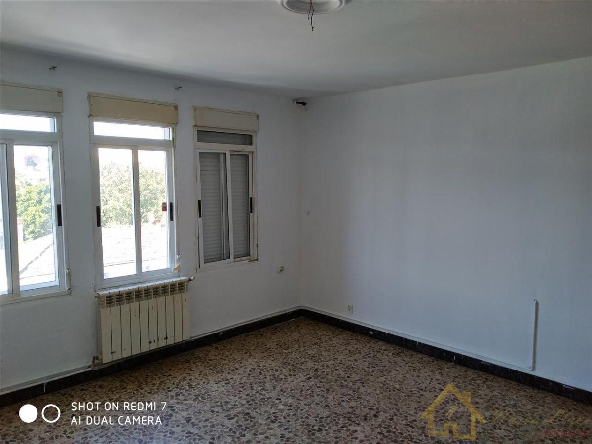 For sale of flat in Rábade