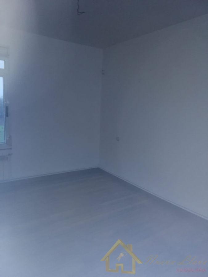 For sale of flat in Rábade