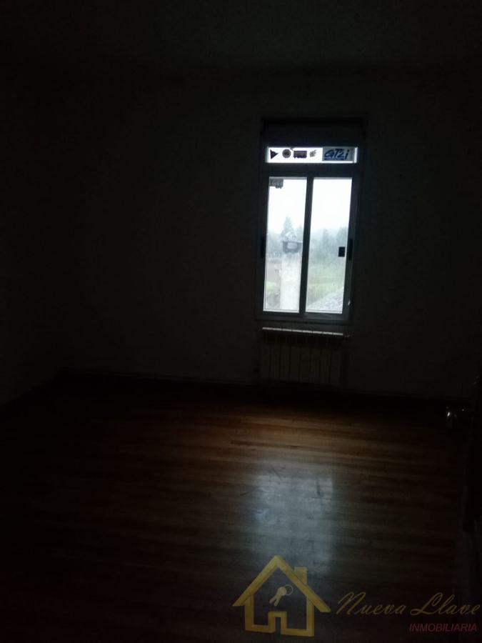 For sale of flat in Rábade