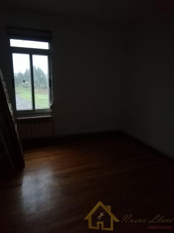 For sale of flat in Rábade