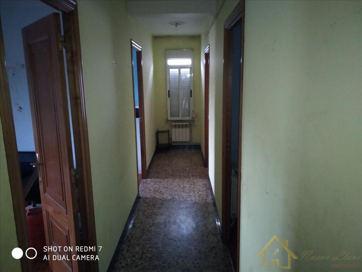 For sale of flat in Rábade