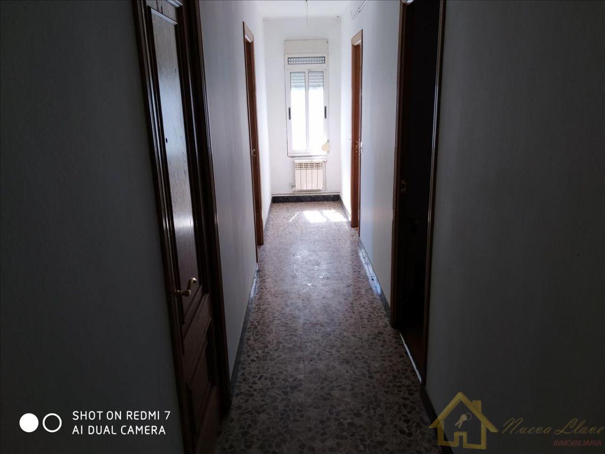 For sale of flat in Rábade