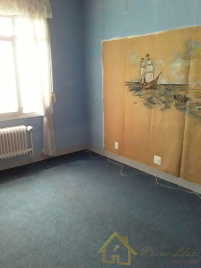 For sale of flat in Lugo