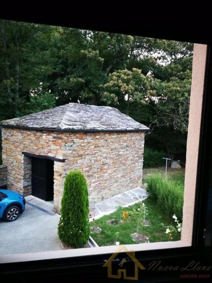 Venta de chalet en Sarria