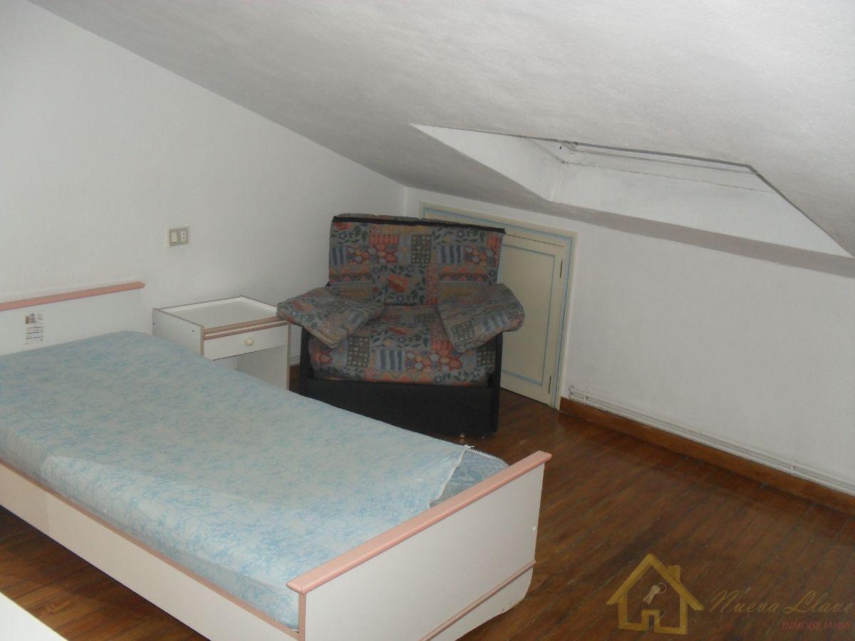 For sale of penthouse in Lugo