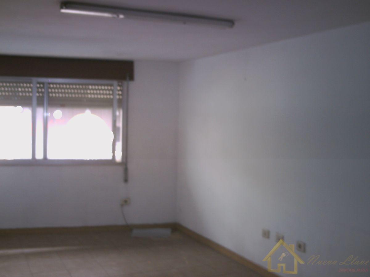 For sale of commercial in Lugo