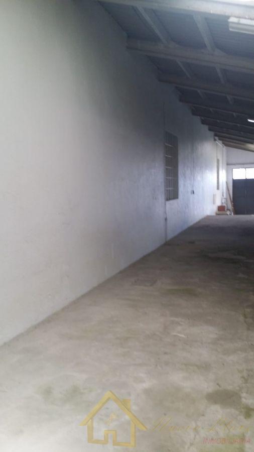 For rent of industrial plant/warehouse in Lugo