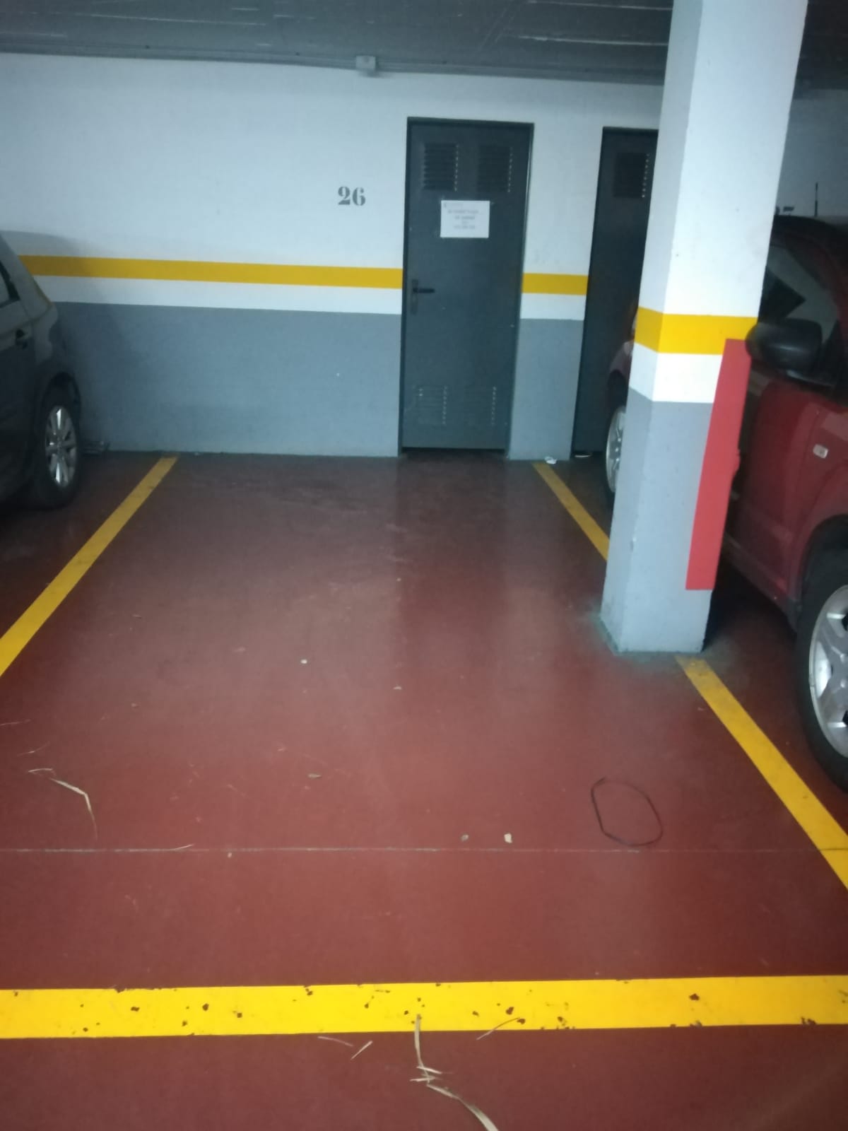 For sale of garage in San Fernando