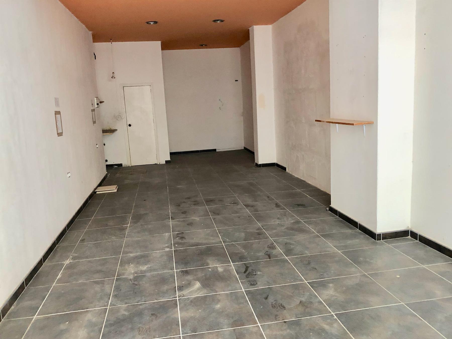 Venta de local comercial en Cádiz