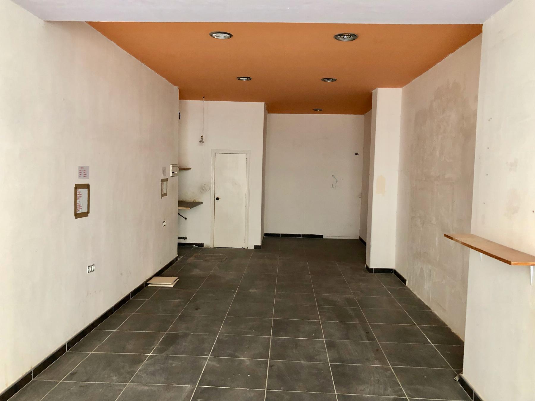 Venta de local comercial en Cádiz
