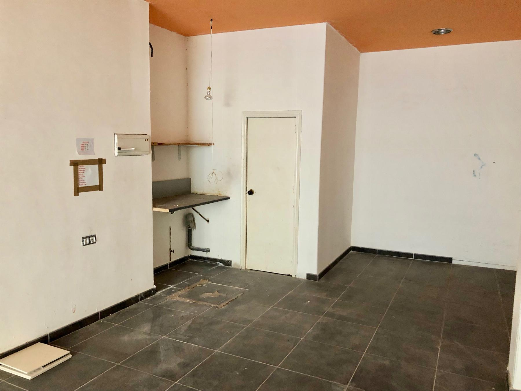 Venta de local comercial en Cádiz