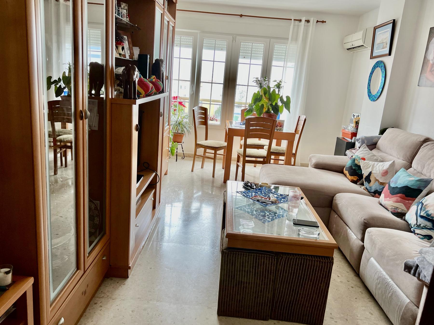 For sale of flat in Cádiz