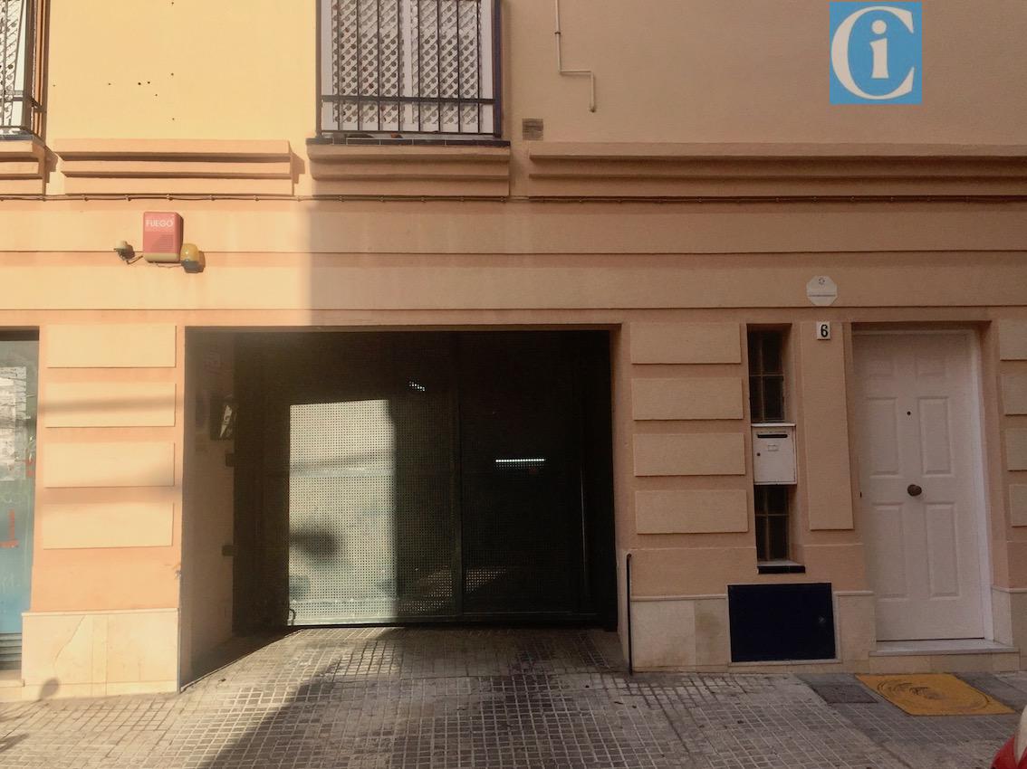 Garaje en venta en PUERTAS DE TIERRA, Cadiz