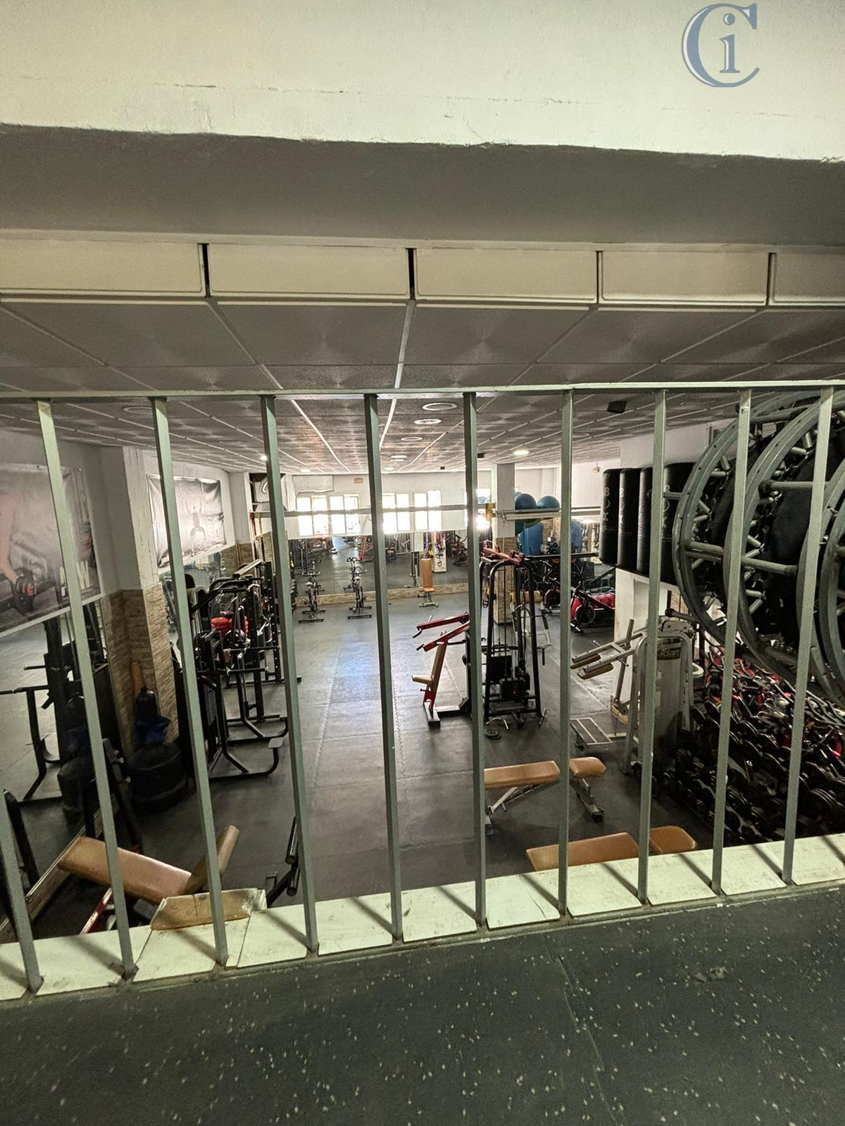 Venta de local comercial en Cádiz