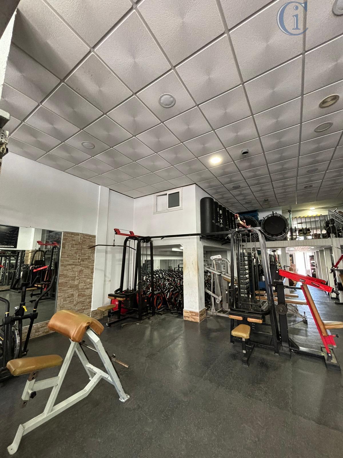 Venta de local comercial en Cádiz