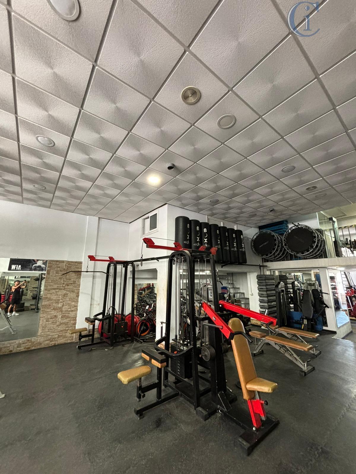 Venta de local comercial en Cádiz