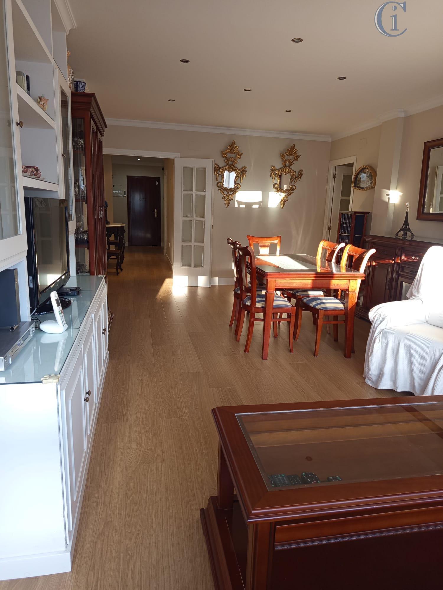 Venta de piso en Cádiz