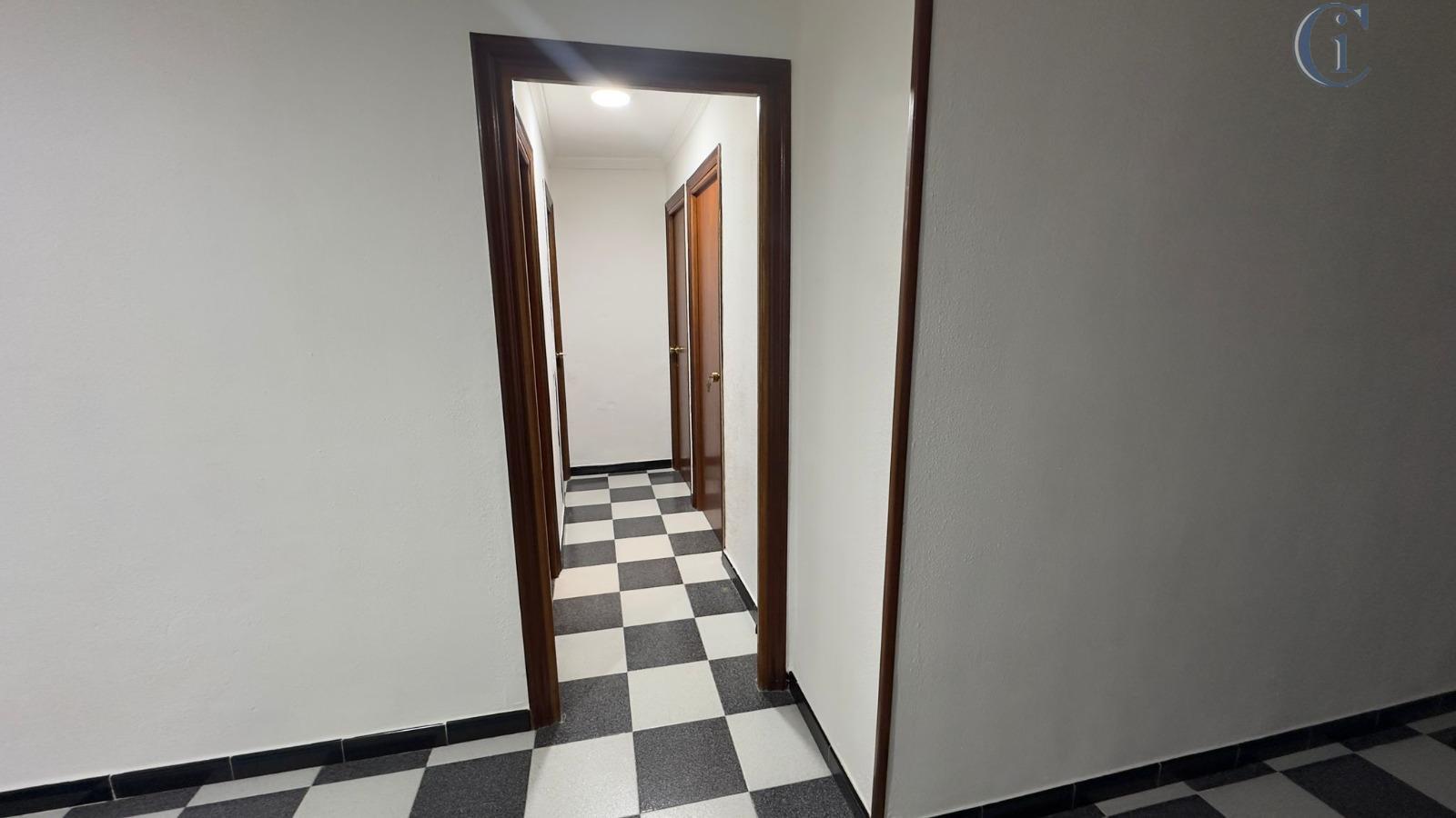 Venta de piso en La Linea de la Concepcion