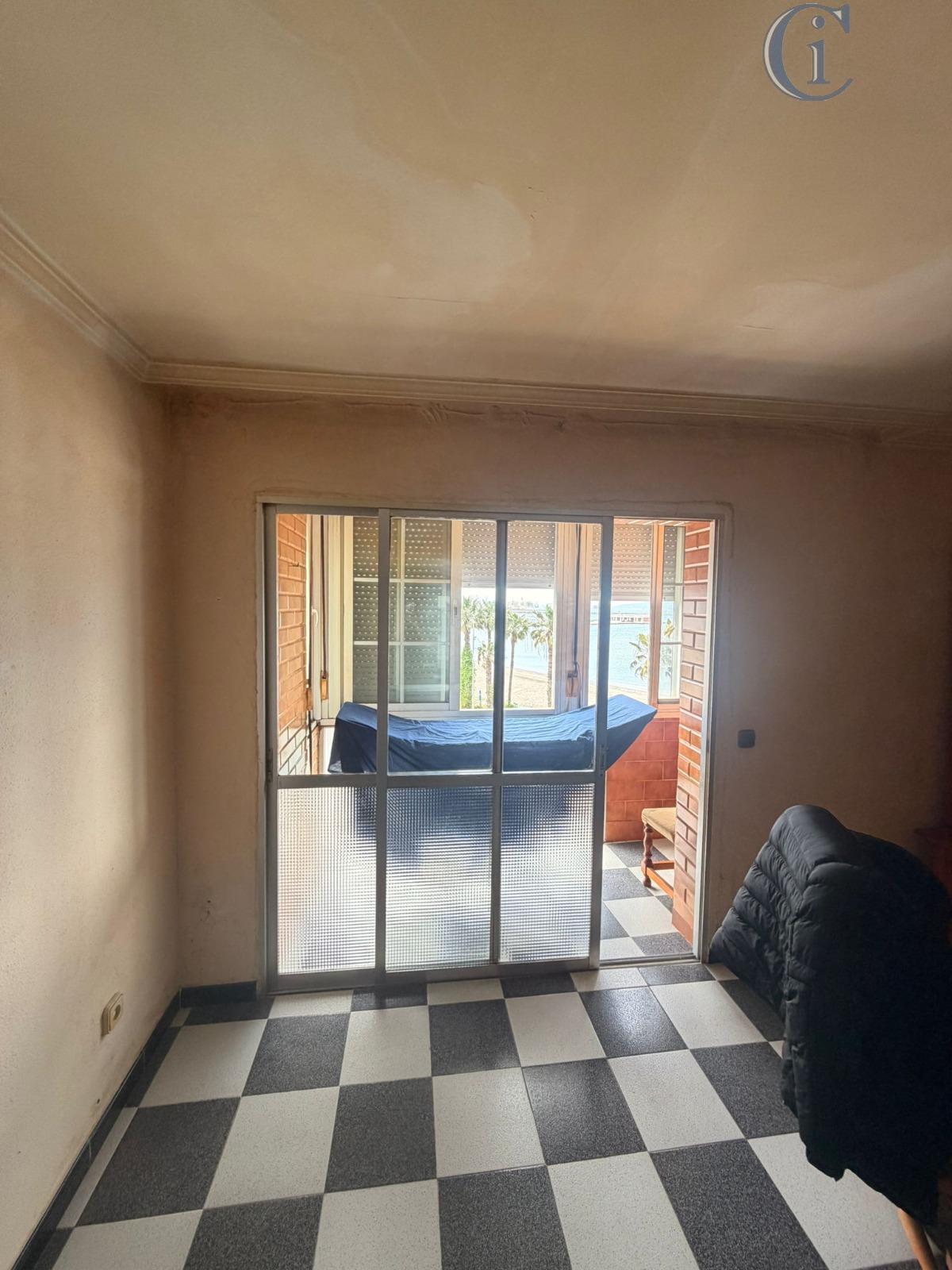 Venta de piso en La Linea de la Concepcion