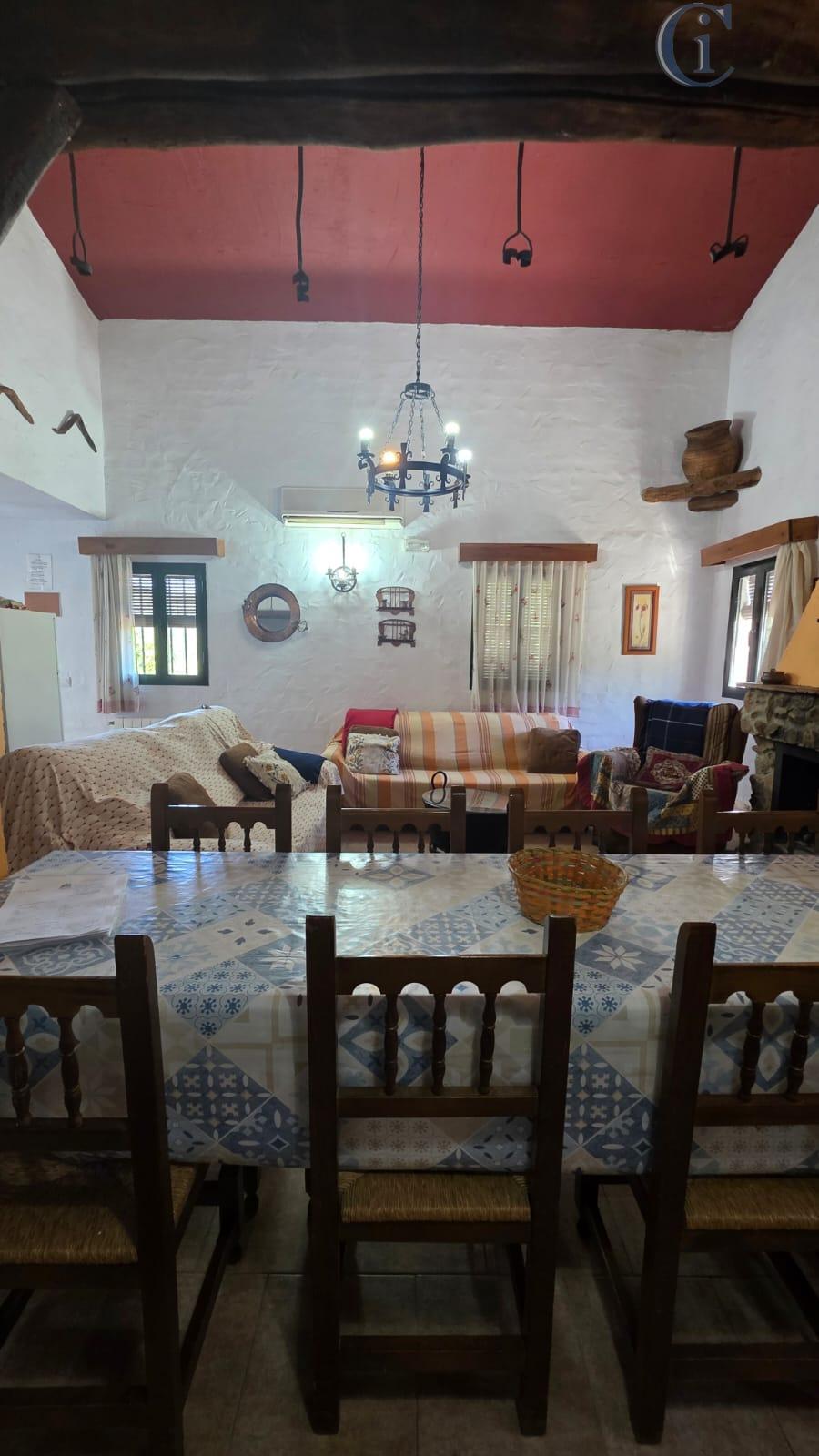 Venta de chalet en El Bosque