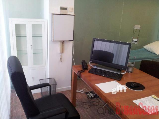 For sale of office in Murcia