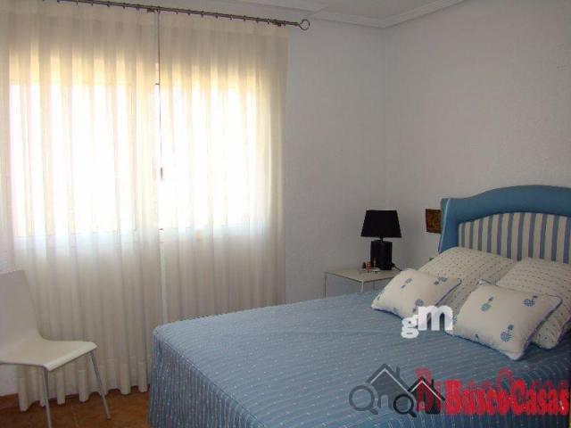 For sale of flat in Pilar de la Horadada