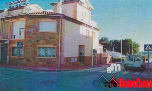 For sale of duplex in Abanilla