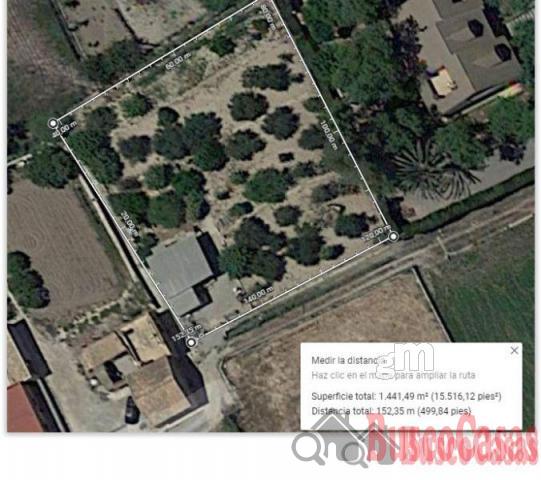 For sale of land in Los Dolores