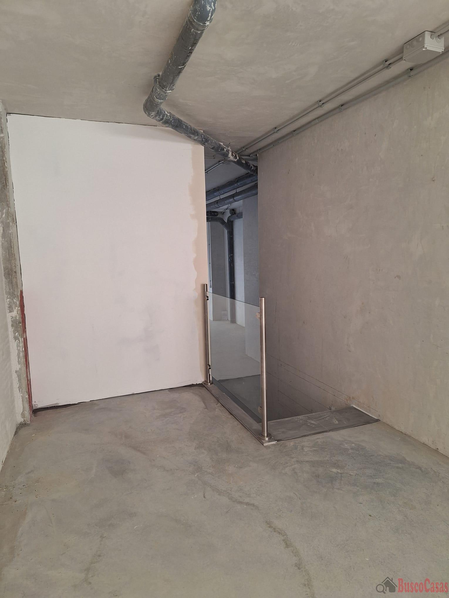 Închiriere din spații comerciale în Torreagüera