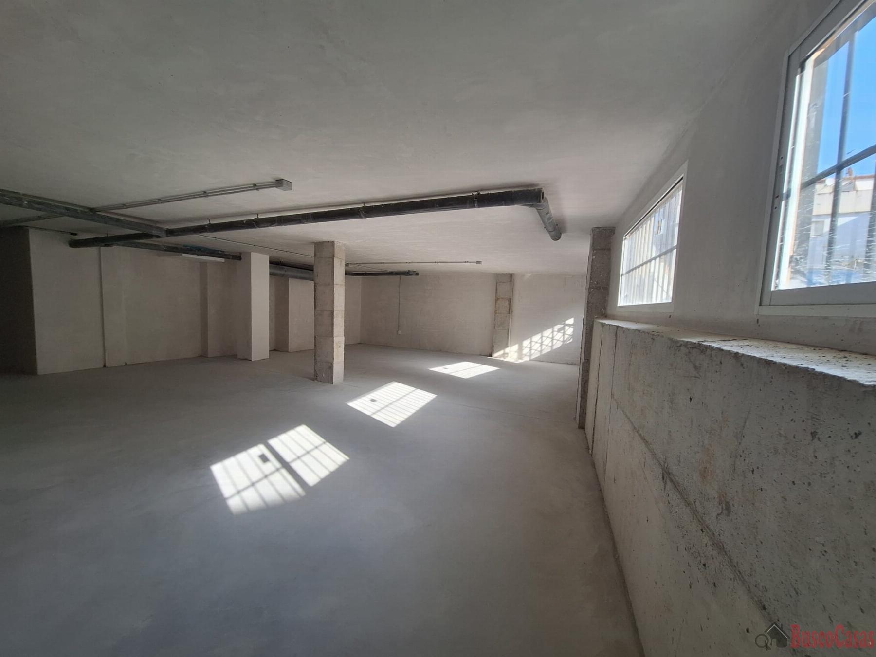 Închiriere din spații comerciale în Torreagüera