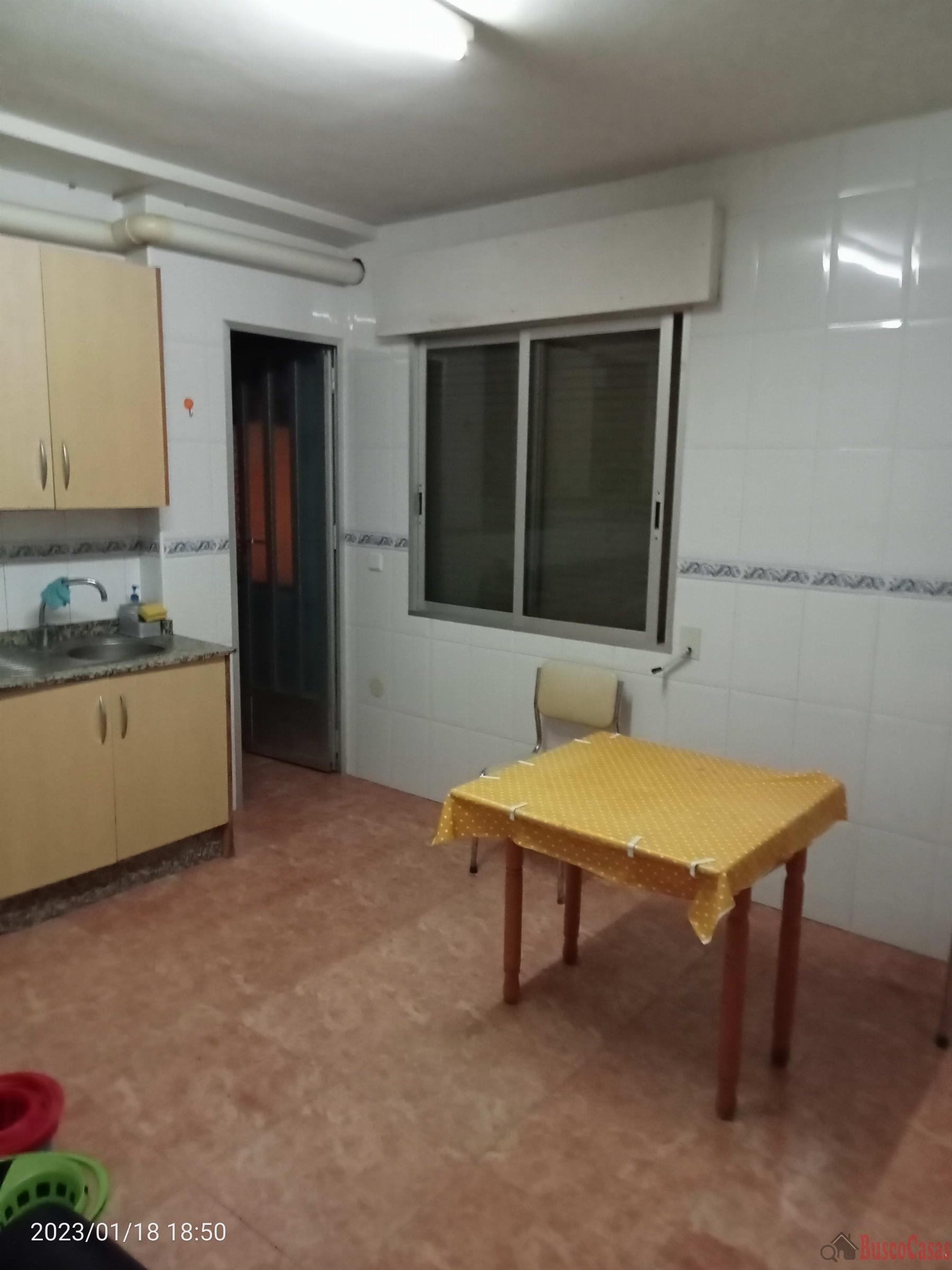 Salgai  apartamentu  Murcia