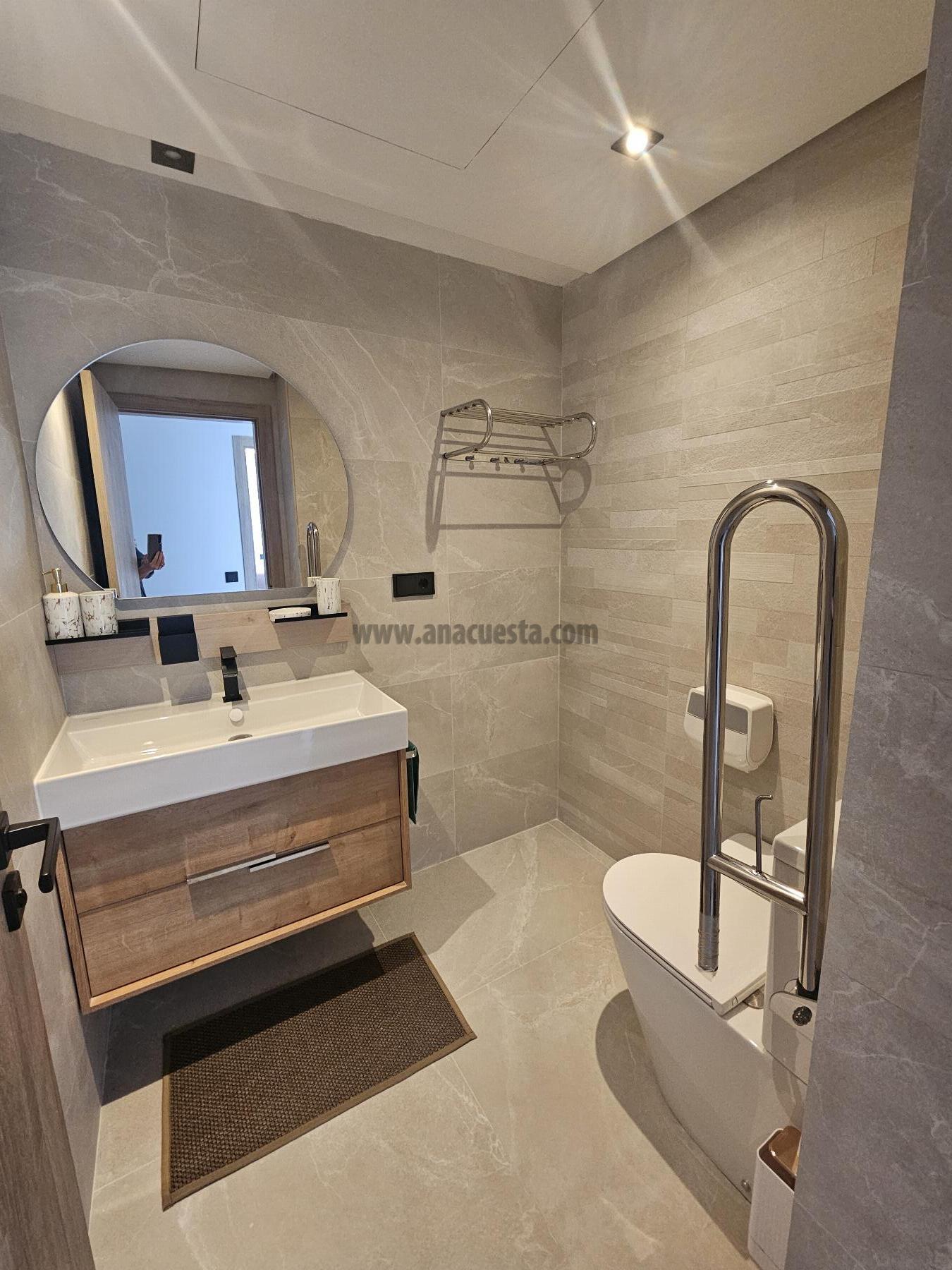 Venta de apartamento en Istan