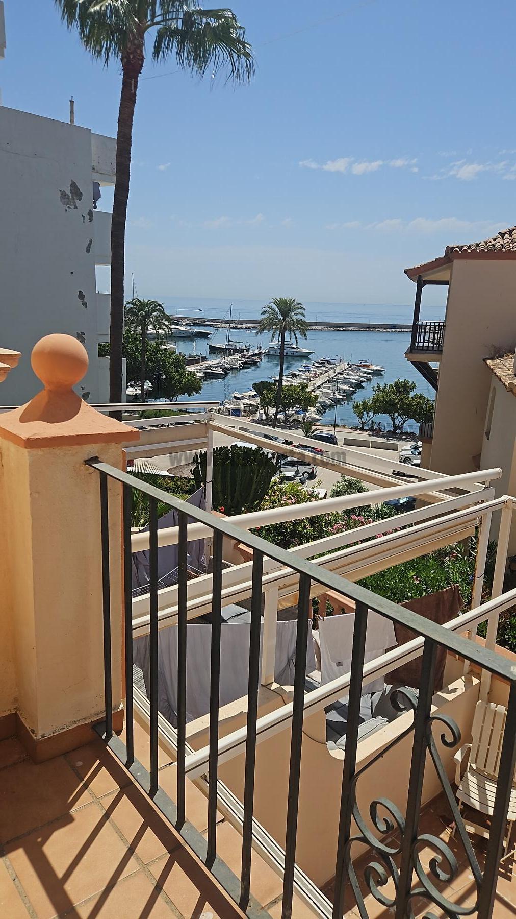 For rent of house in Estepona