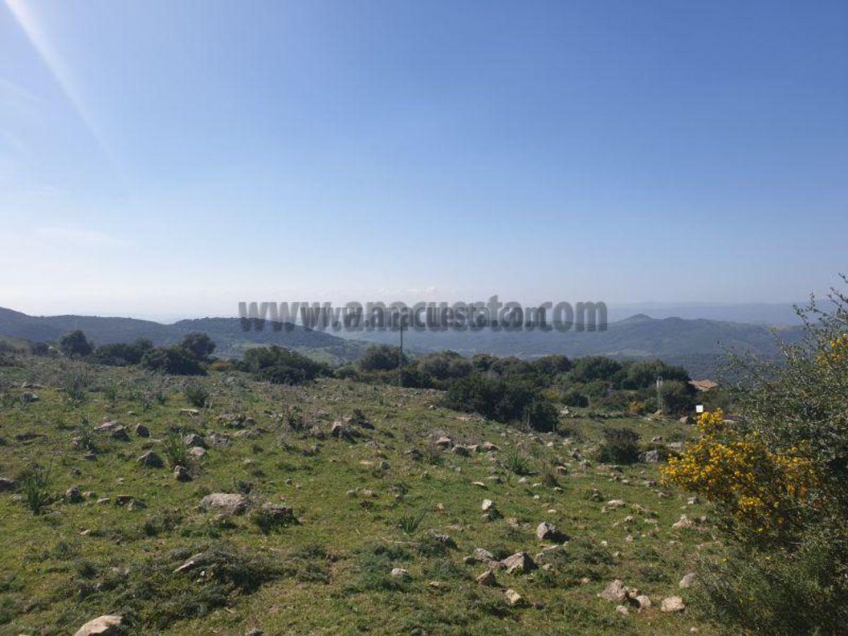 For sale of rural property in Casares