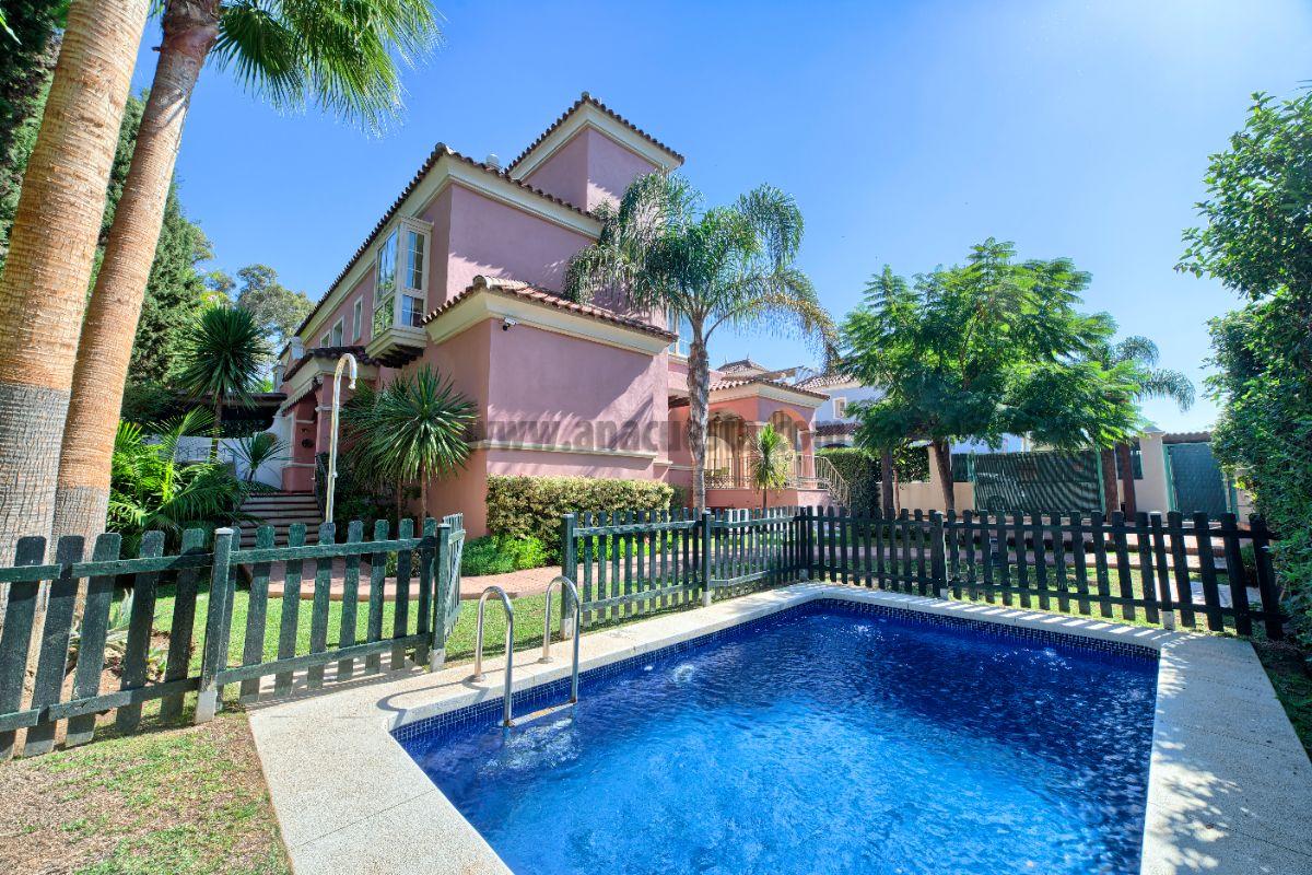 Swimming pool Swimming pool