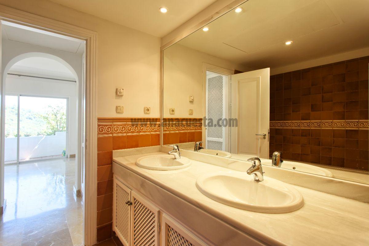 Bathroom Bathroom