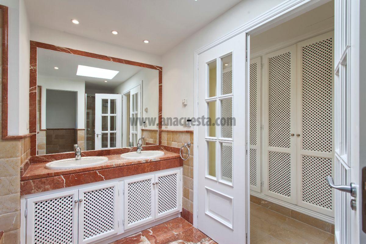 Bathroom Bathroom