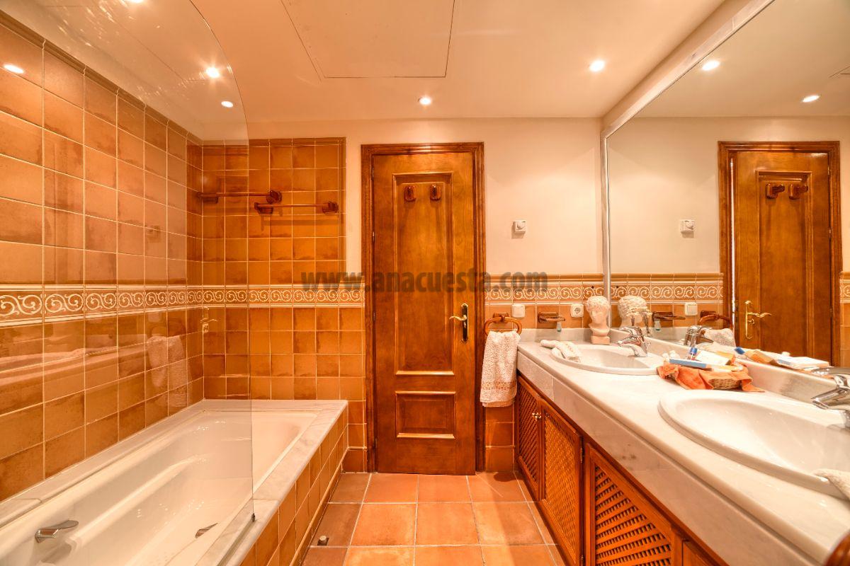 Bathroom Bathroom