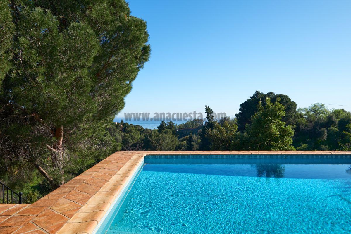 Swimming pool Swimming pool