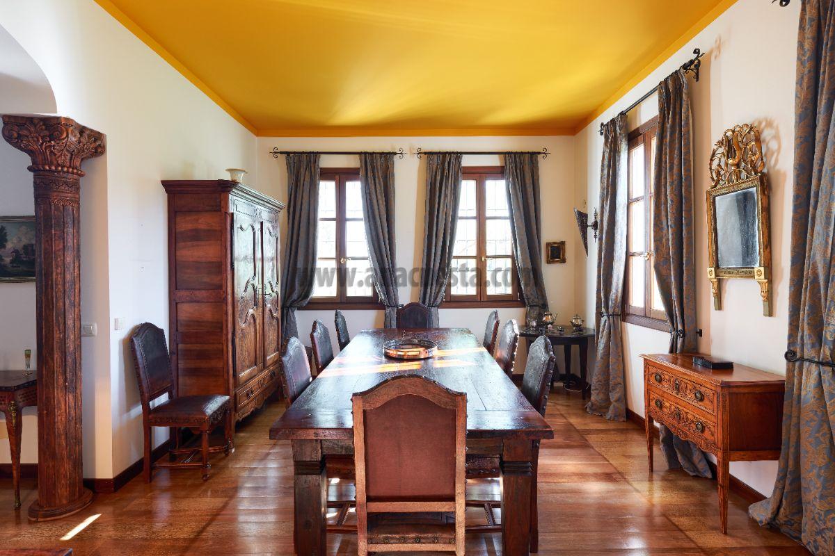 Dining room Dining room