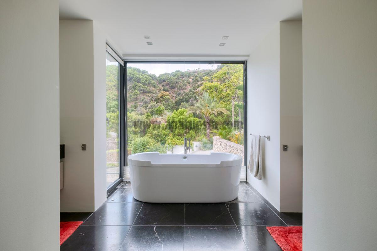 Bathroom Bathroom