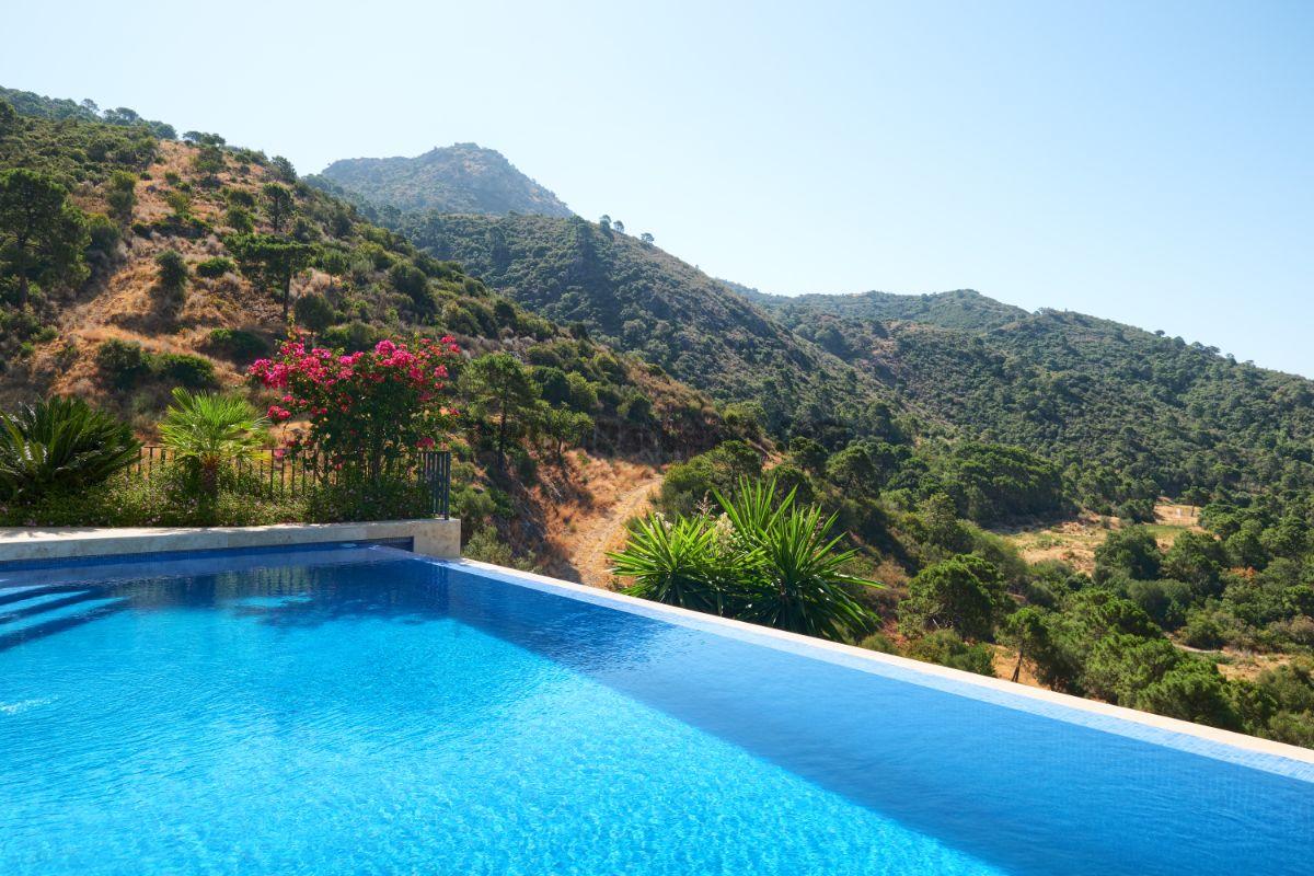 Swimming pool Swimming pool