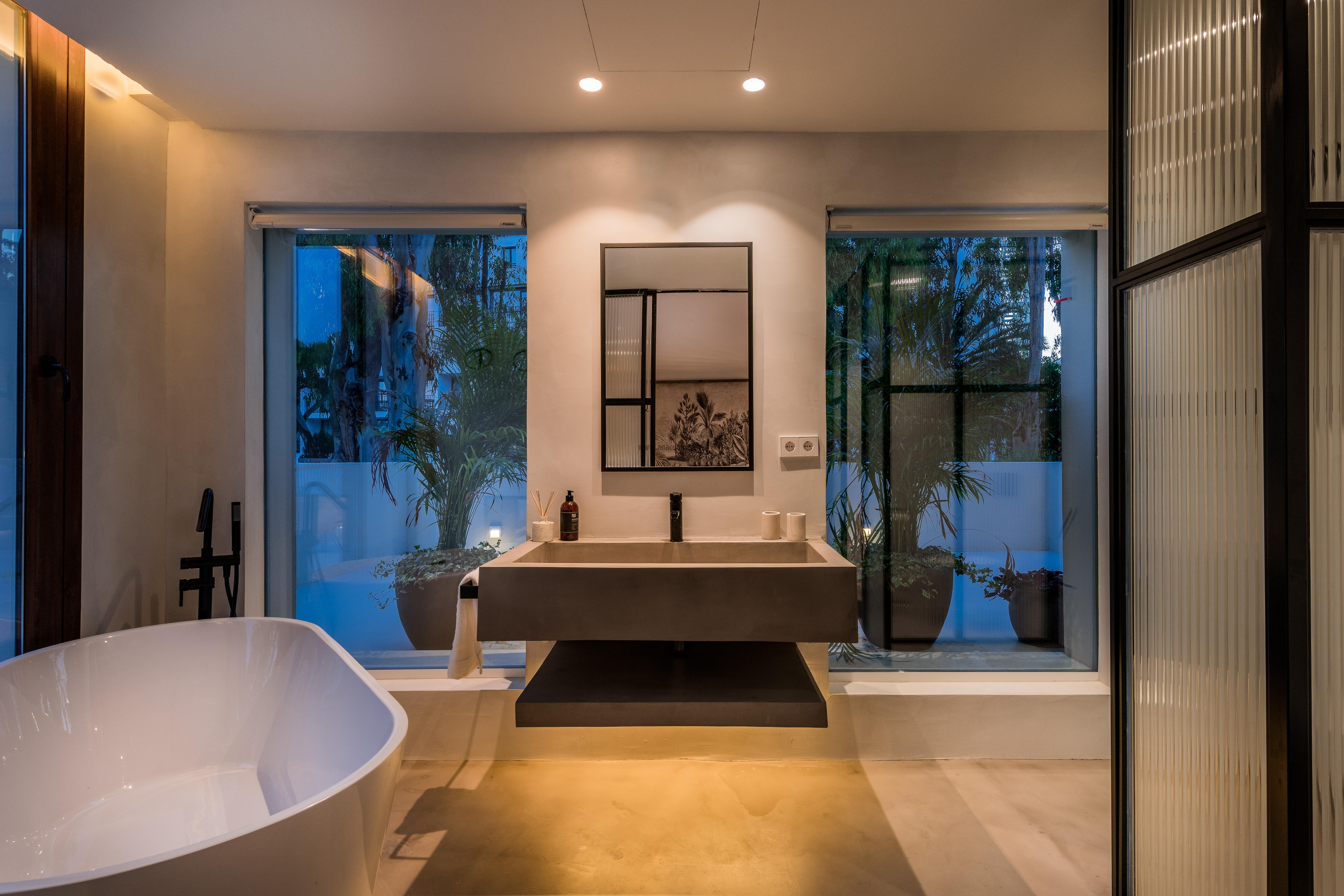 Bathroom Bathroom