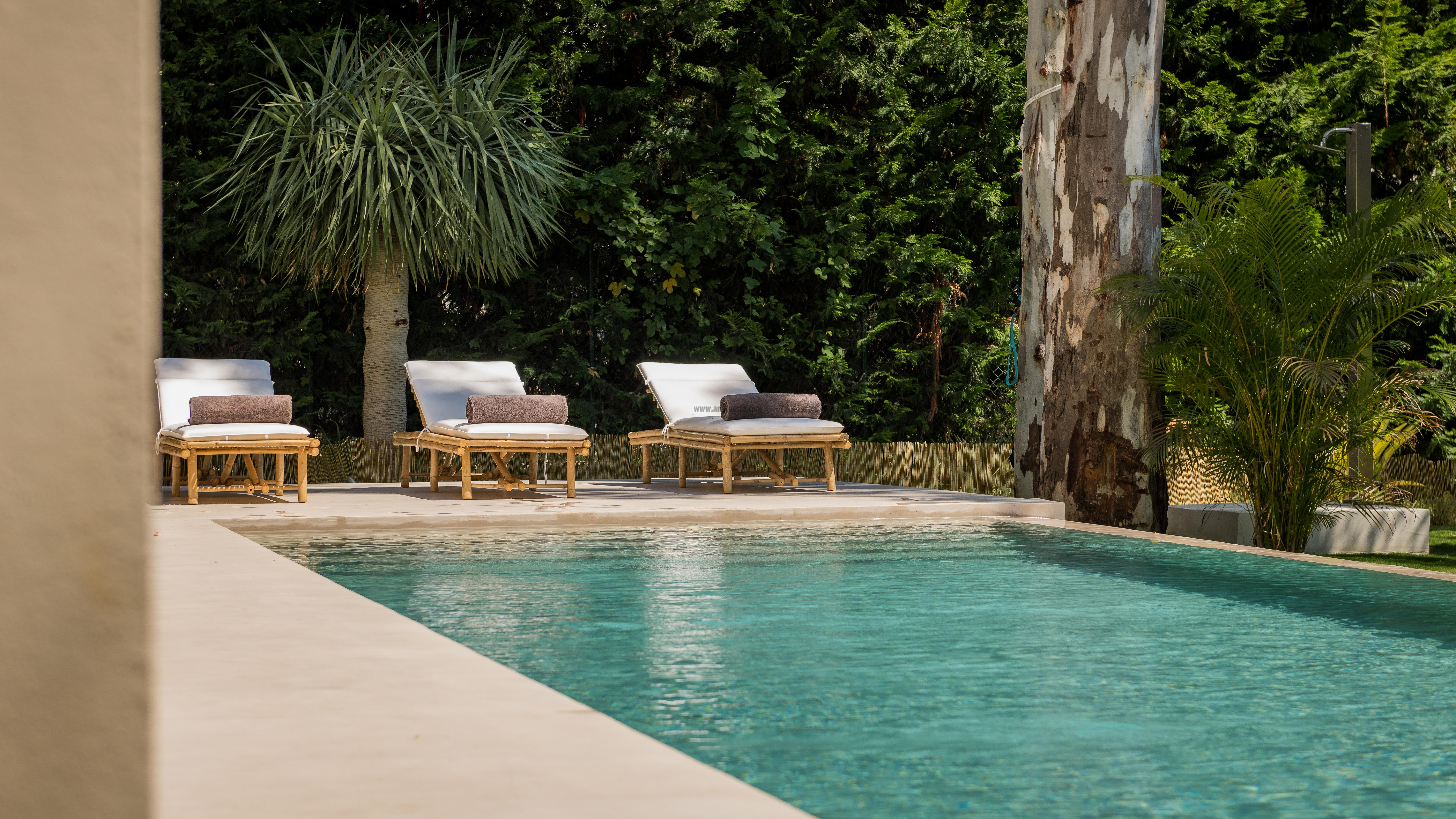 Swimming pool Swimming pool